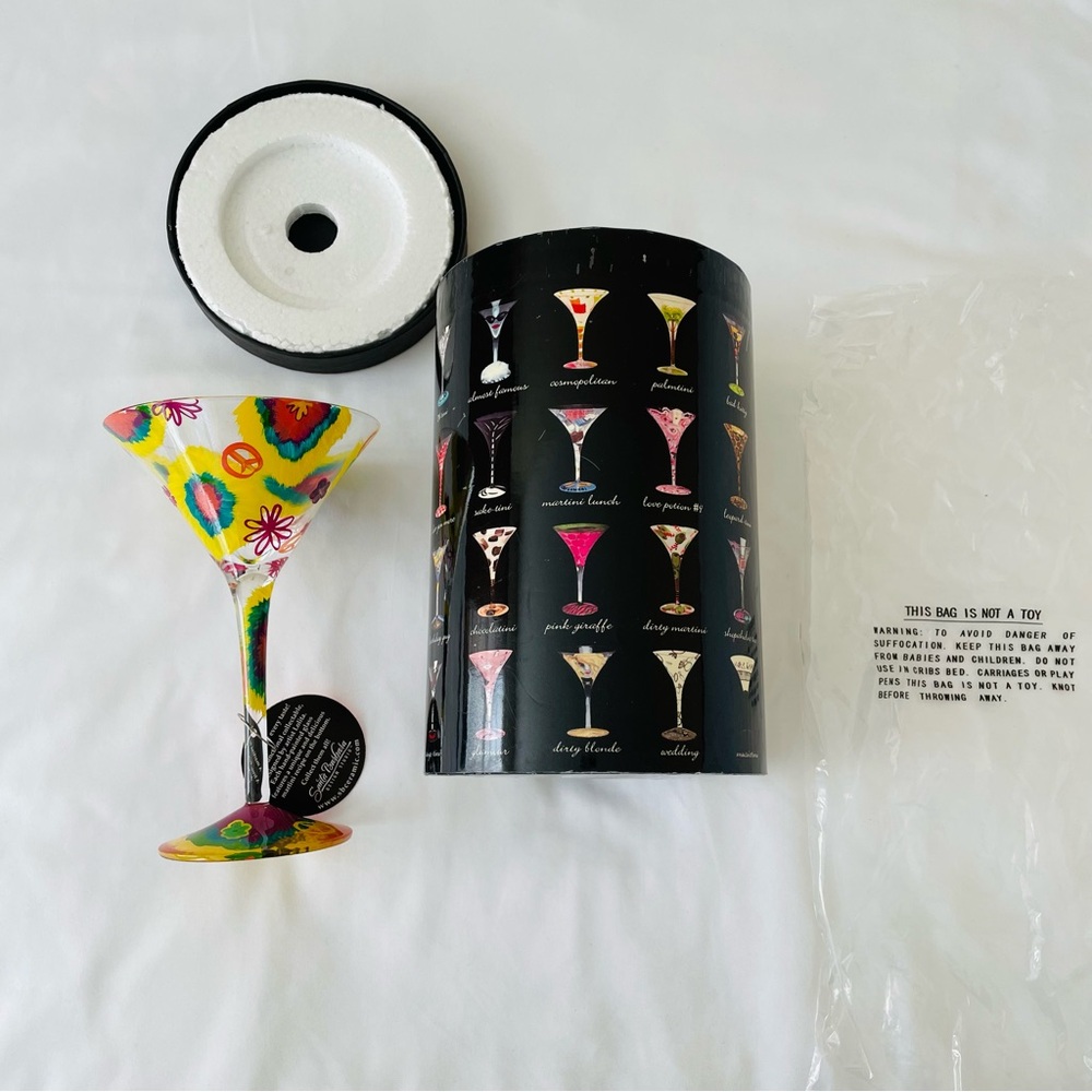 Lolita the martini collection « Tye Die-tini » Martini Glass NWT